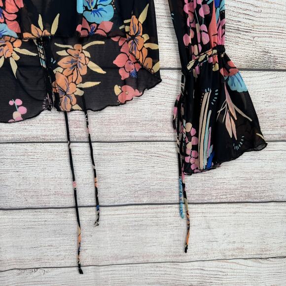 Free People Floral Semi Sheer Scoop Neck Blouse Womens Small Black Blue Pink - Picture 13 of 13